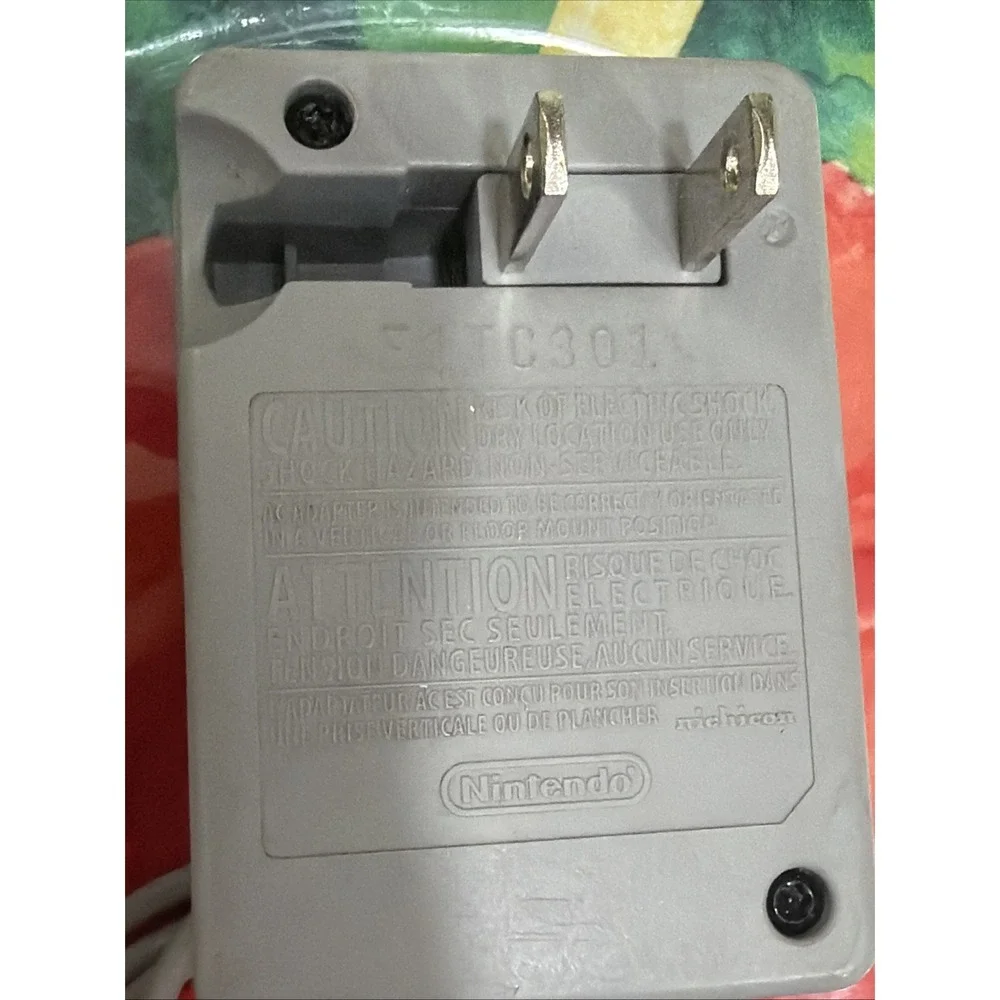 Nintendo WAP-002 Wall Charger for Nintendo DS/3DS/2DS XL - Gray